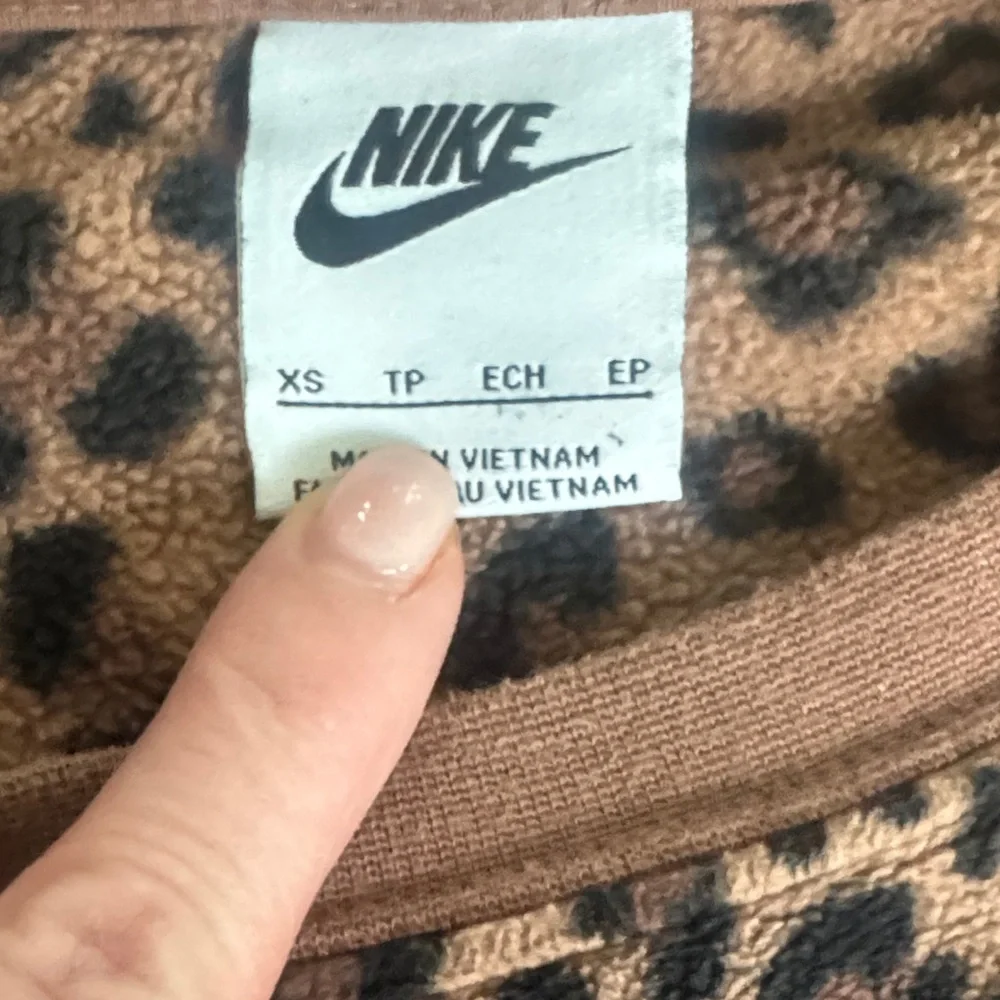 Nike Leopard Print Crewneck Sweatshirt - Brown/Black